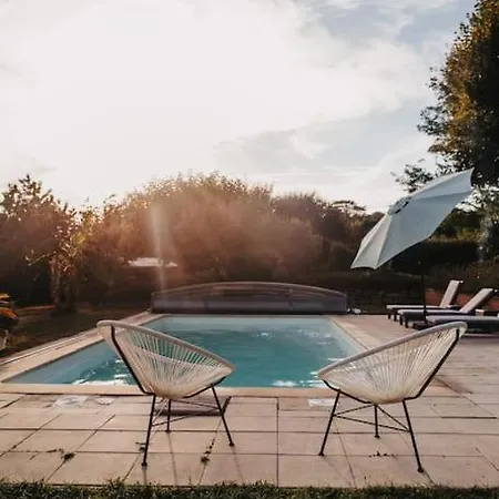 Gite En Pierre Independant Avec Acces Piscine * Saint-Sauveur (Dordogne)